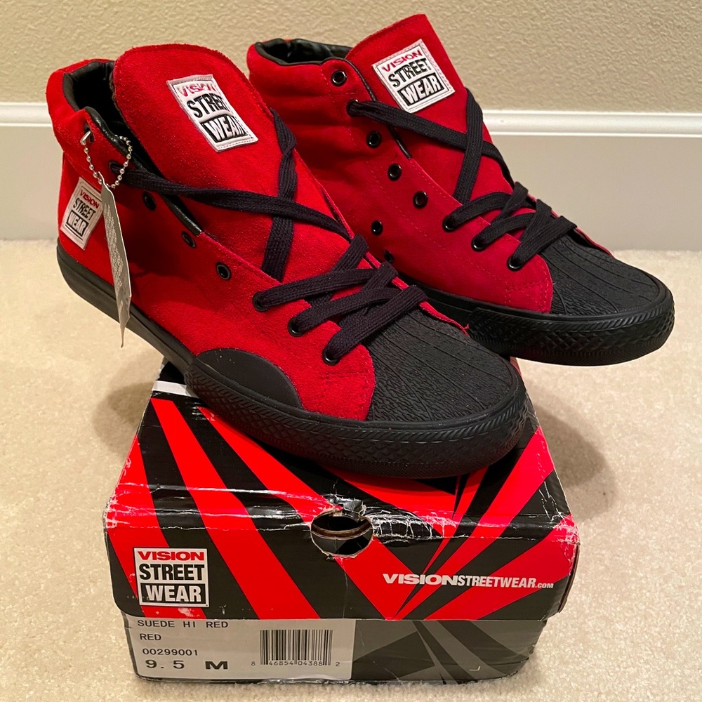 Classic Vision Street Wear Suede Skate Shoes - RED